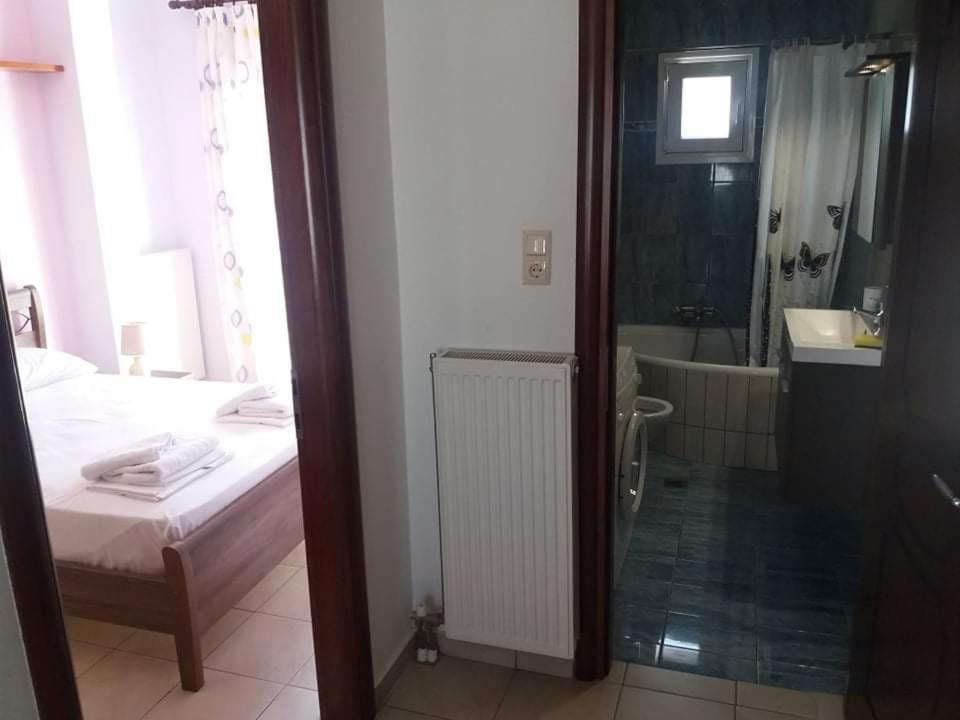 Zoe's Apartments Nea Iraklitsa Buitenkant foto